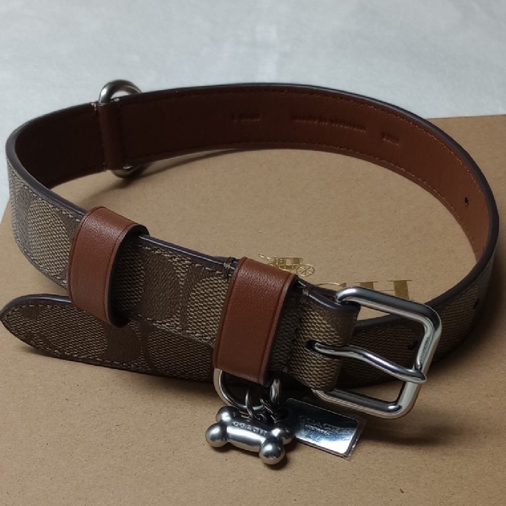 Coach Signature Size Large Dog Collar